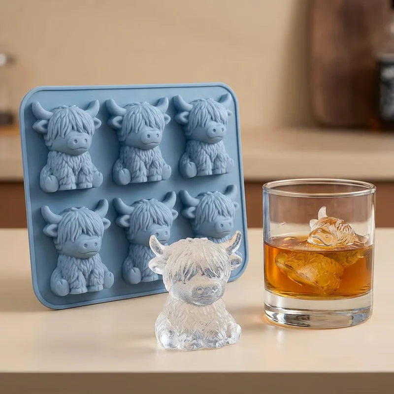✨Buy 1 Get 1 Free✨ Highland Cow Ice Cube Mold - Adorable 3D Silicone Tray for Drinks & Parties