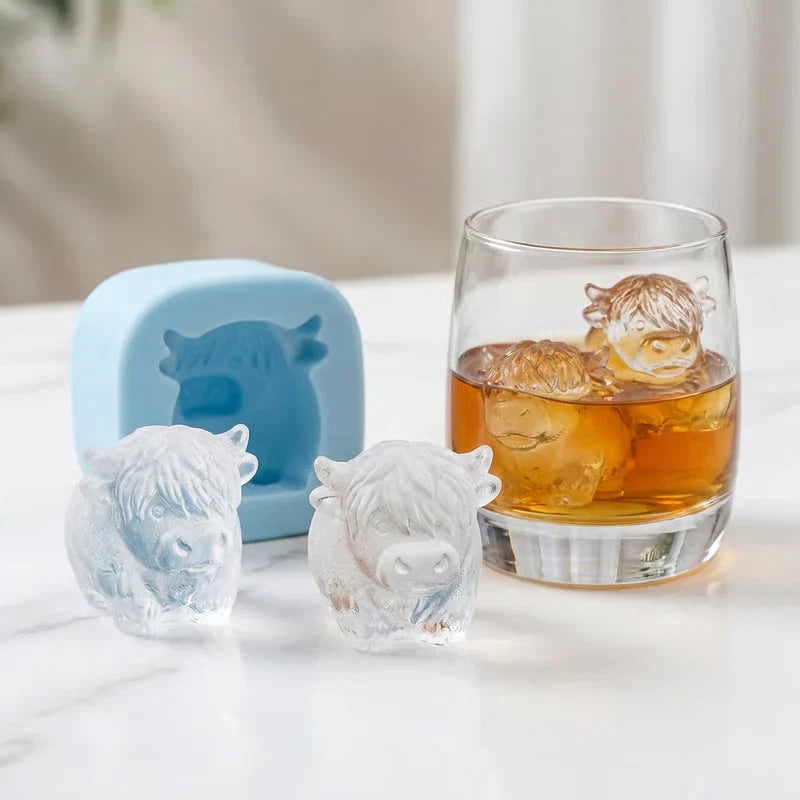 ✨Buy 1 Get 1 Free✨ Highland Cow Ice Cube Mold - Adorable 3D Silicone Tray for Drinks & Parties